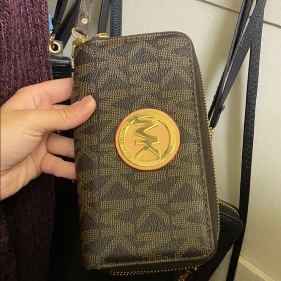 Michael Kors Handbags - Wallet